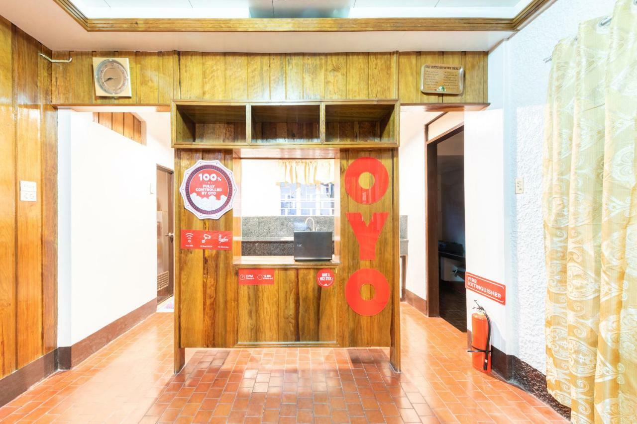 Oyo 122 The Peak Pines Pension Baguio City Buitenkant foto